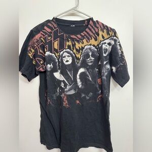 Vintage KISS Rock Band Merch -  Black - Big Logo Graphic Tee - Mens Size S